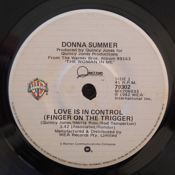 Donna Summer : Love Is In Control (Finger On The Trigger) (7")