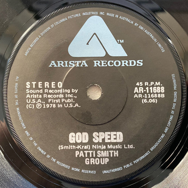 Patti Smith Group : Because The Night  (7", Single)