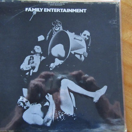 Family (6) : Family Entertainment (LP, Album)