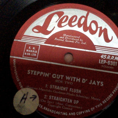 The Dee Jays : Steppin' Out With D' Jays (7", EP)