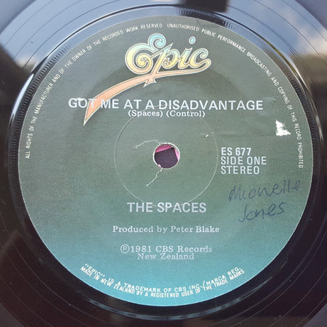 The Spaces : Got Me At A Disadvantage (7")
