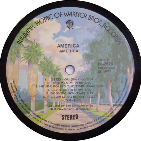America (2) : America (LP, Album)