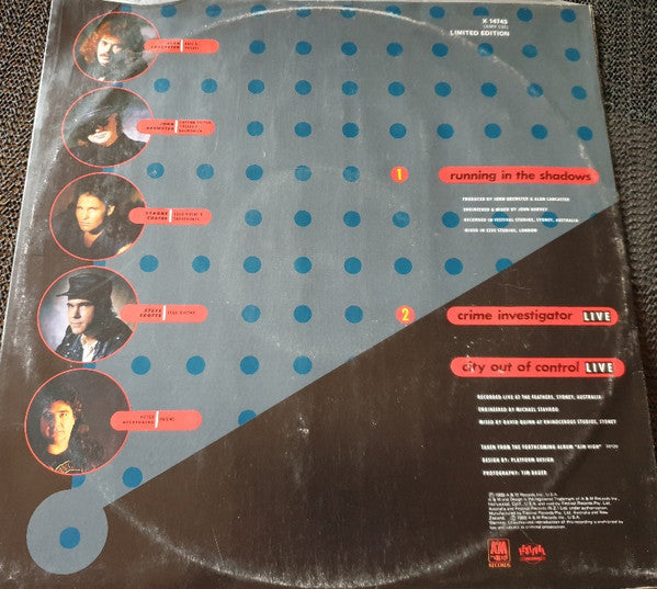 The Bombers (8) : Running In The Shadows (12", Single, Ltd)