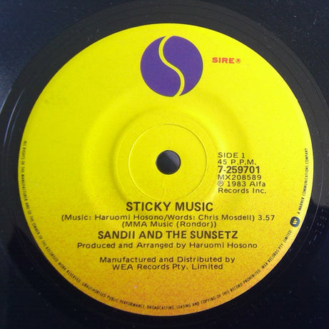 Sandii & The Sunsetz : Sticky Music (7", Single)