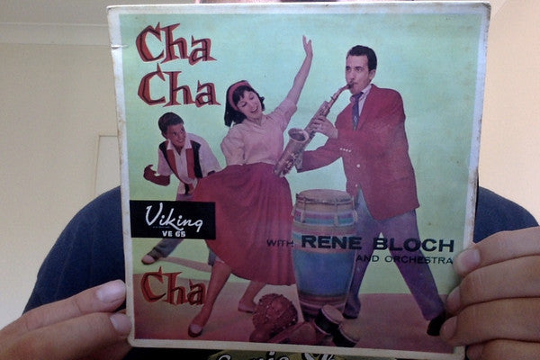 Rene Bloch And His Orchestra : Cha Cha Cha (7", EP)