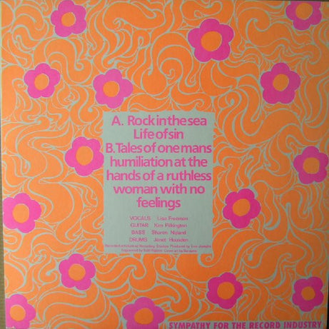 Love Dolls : Rock In The Sea (7", Pin)