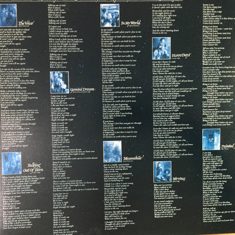 The Moody Blues : Long Distance Voyager (LP, Album, Gat)