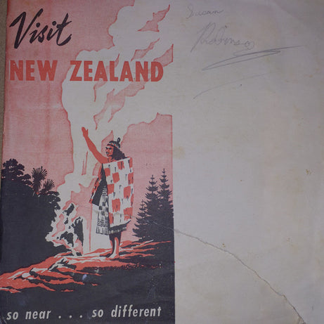 Unknown Artist : Maori Melodies Of New Zealand (Flexi, 7", Shape, S/Sided, Card, Pic)