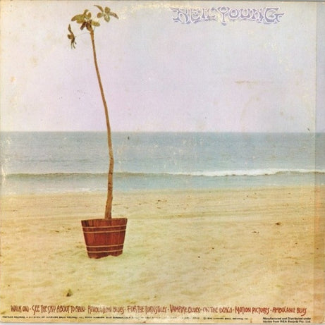 Neil Young : On The Beach (LP, Album, Sem)