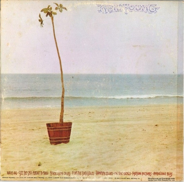 Neil Young : On The Beach (LP, Album, Sem)