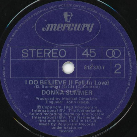 Donna Summer : She Works Hard For The Money (7", Single)