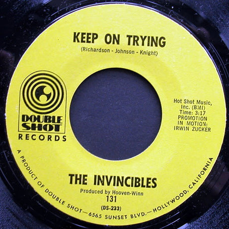 The Invincibles (2) : Keep On Trying (7", Single)