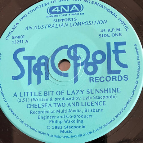 Chelsea Two And Licence : A Little Bit Of Lazy Sunshine (7")