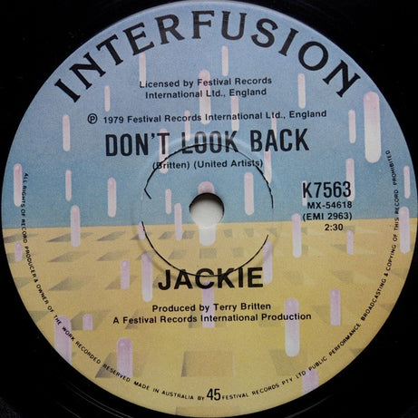 Jackie (7) : Under Fire (7", Single)