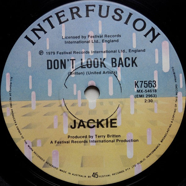Jackie (7) : Under Fire (7", Single)