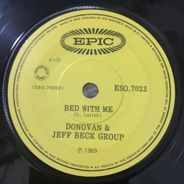 Donovan & Jeff Beck Group : Goo Goo Barabajagal (Love Is Hot) (7", Single)