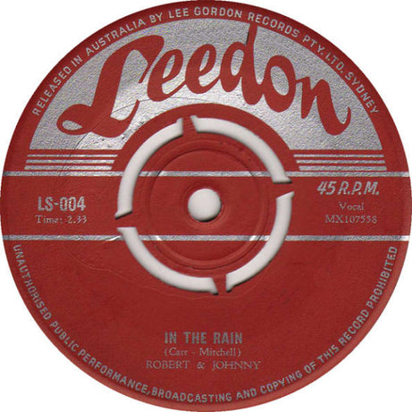 Robert & Johnny : We Belong Together / In The Rain (7", Single)