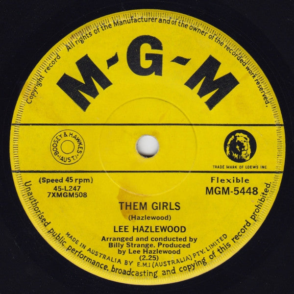 Lee Hazlewood : The Girls In Paris (7", Single)