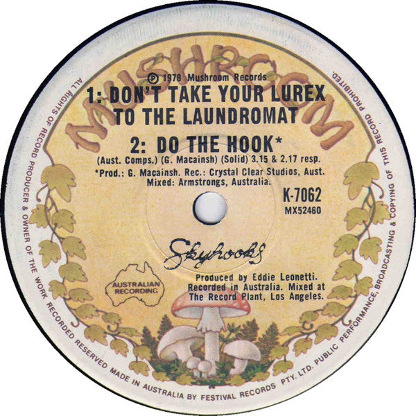 Skyhooks : Women In Uniform (7", Single)