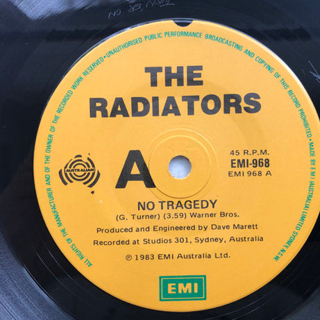 The Radiators (2) : No Tragedy (7", Single)