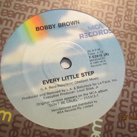 Bobby Brown : Every Little Step (7", Single)