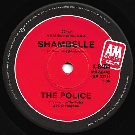The Police : Every Little Thing She Does Is Magic (7", Single)