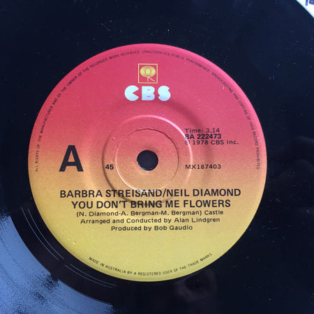 Neil Diamond, Barbra Streisand : You Don't Bring Me Flowers (7", Single)
