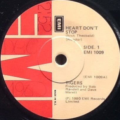 Tigers : Heart Don't Stop (7", Single)