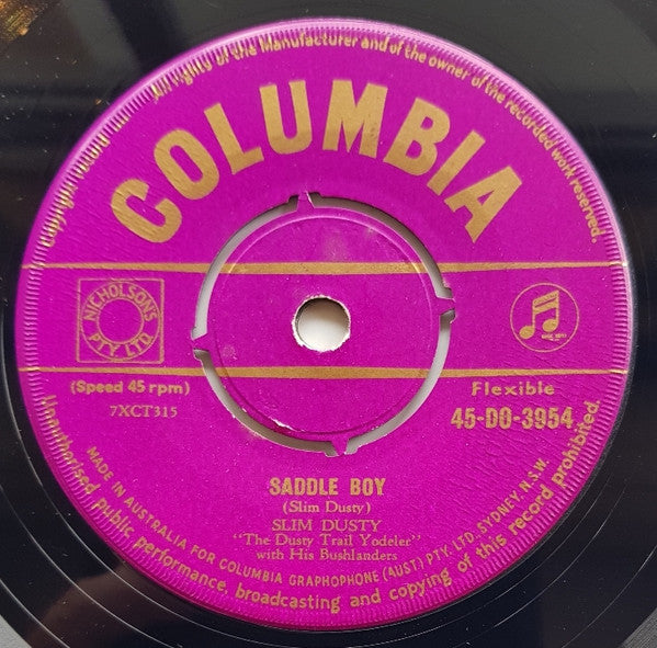Slim Dusty And His Bushlanders : A Pub With No Beer / Saddle Boy (7", Single)