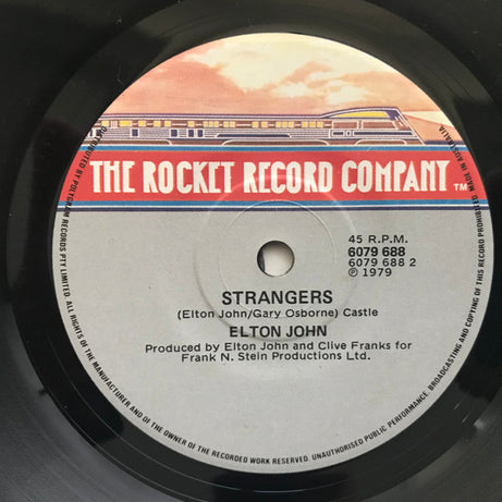 Elton John : Victim Of Love (7", Single)