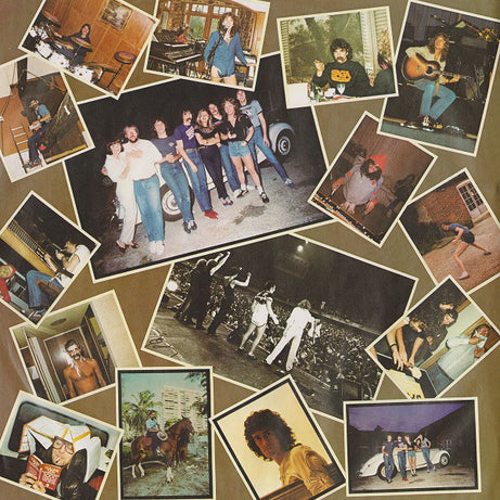 Saga (3) : Worlds Apart (LP, Album)