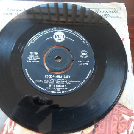 Elvis Presley : Can't Help Falling In Love / Rock-A-Hula Baby (7", Single, 3 P)