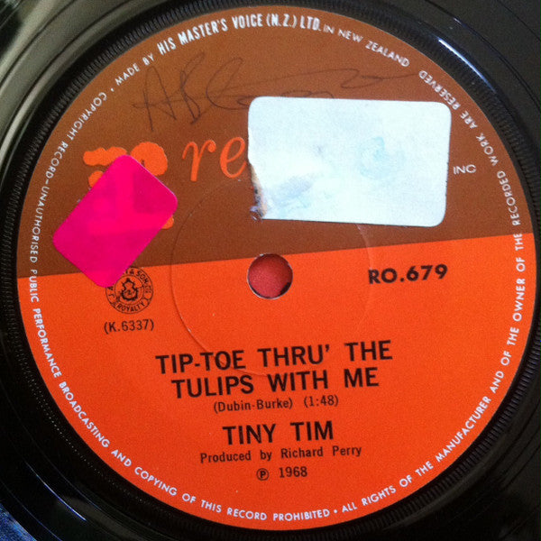 Tiny Tim : Tip-Toe Thru' The Tulips With Me (7", Single)