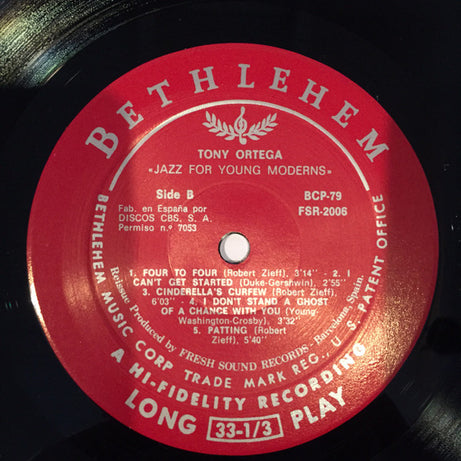 Anthony Ortega : Jazz For Young Moderns (And Old Buzzards, Too) (LP, Album, Mono, RE)