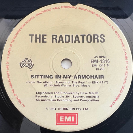 The Radiators (2) : Revolution (7", Single)