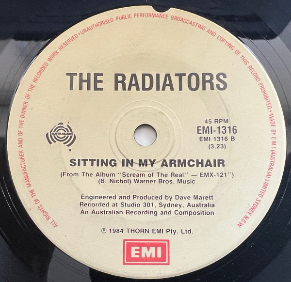 The Radiators (2) : Revolution (7", Single)